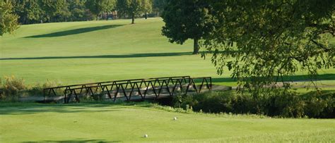 golf courses near canton mi.